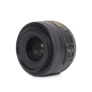 Nikon AF-S DX 35mm f/1.8G