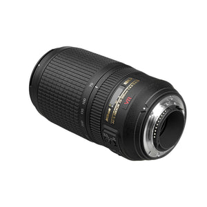 Nikon AF-S DX NIKKOR 70-300mm f/4.5-5.6G IF-ED VR